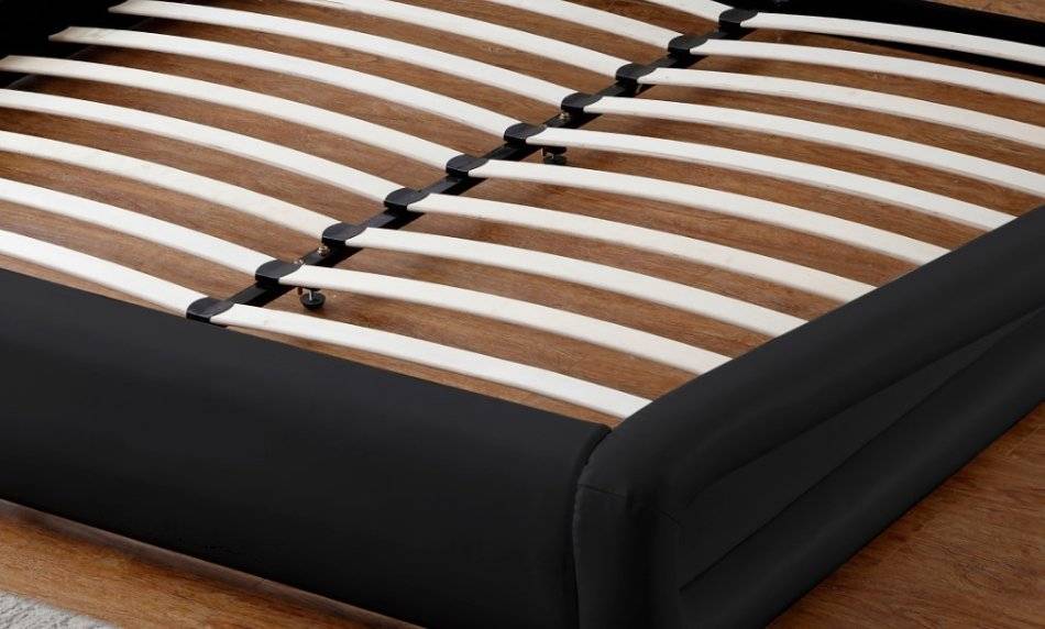 Beds Hazlo Gabriela Modern Curve Style Faux Leather Bed Base was sold for R4,000.00 on 8 Apr